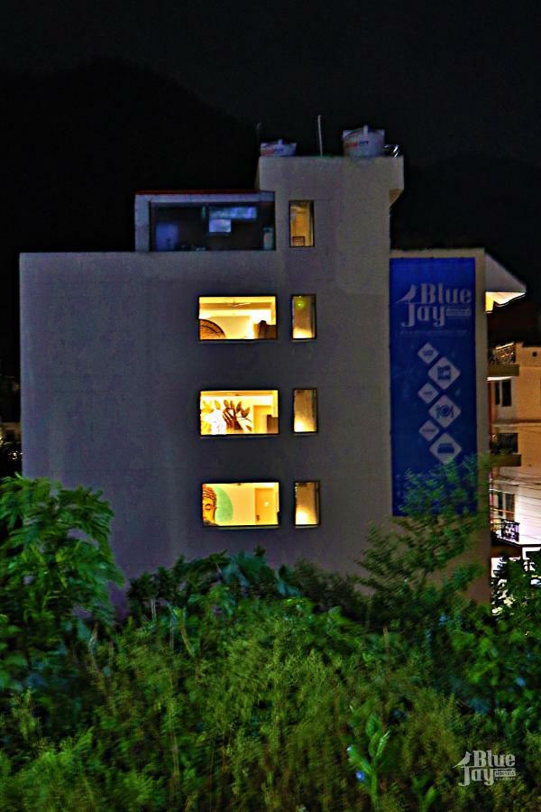Blue Jay Hostel Rishikesh Exterior photo